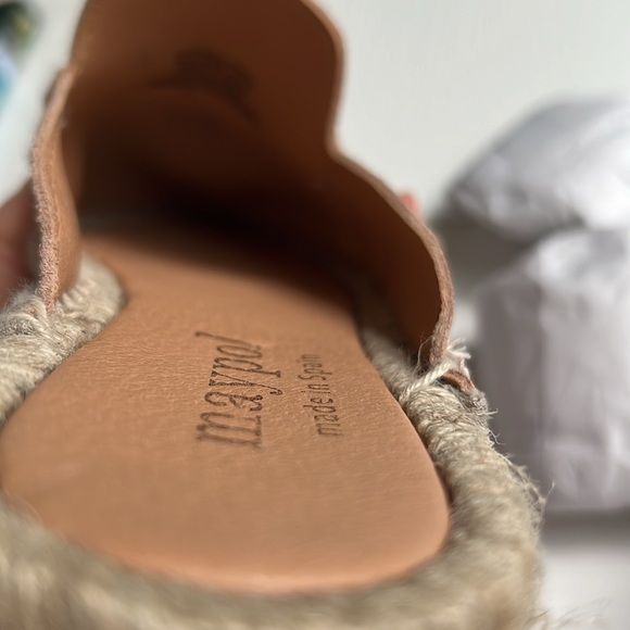 Maypol made in Spain Espadrilles suede leather with decorative metallic detail - Picture 7 of 7